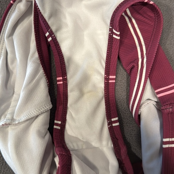Woman's Freshwater Striped Burgundy Bikini Set. Size S/M - Picture 8 of 8